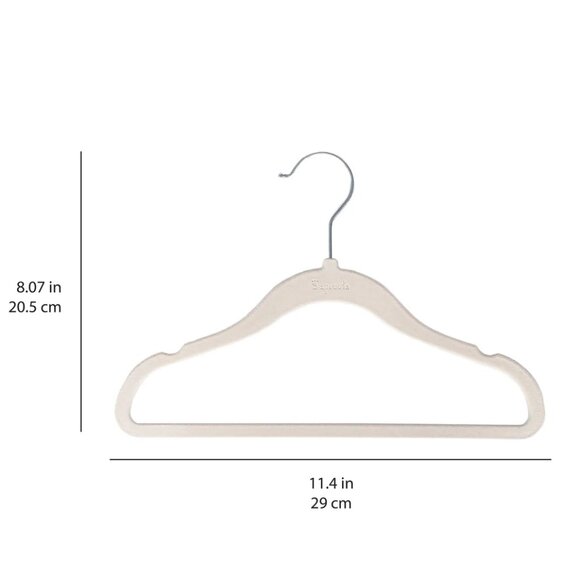 New Velvet Hangers in Packs of 15. Baby Clothing & Pet Clothing. - Picture 5 of 11